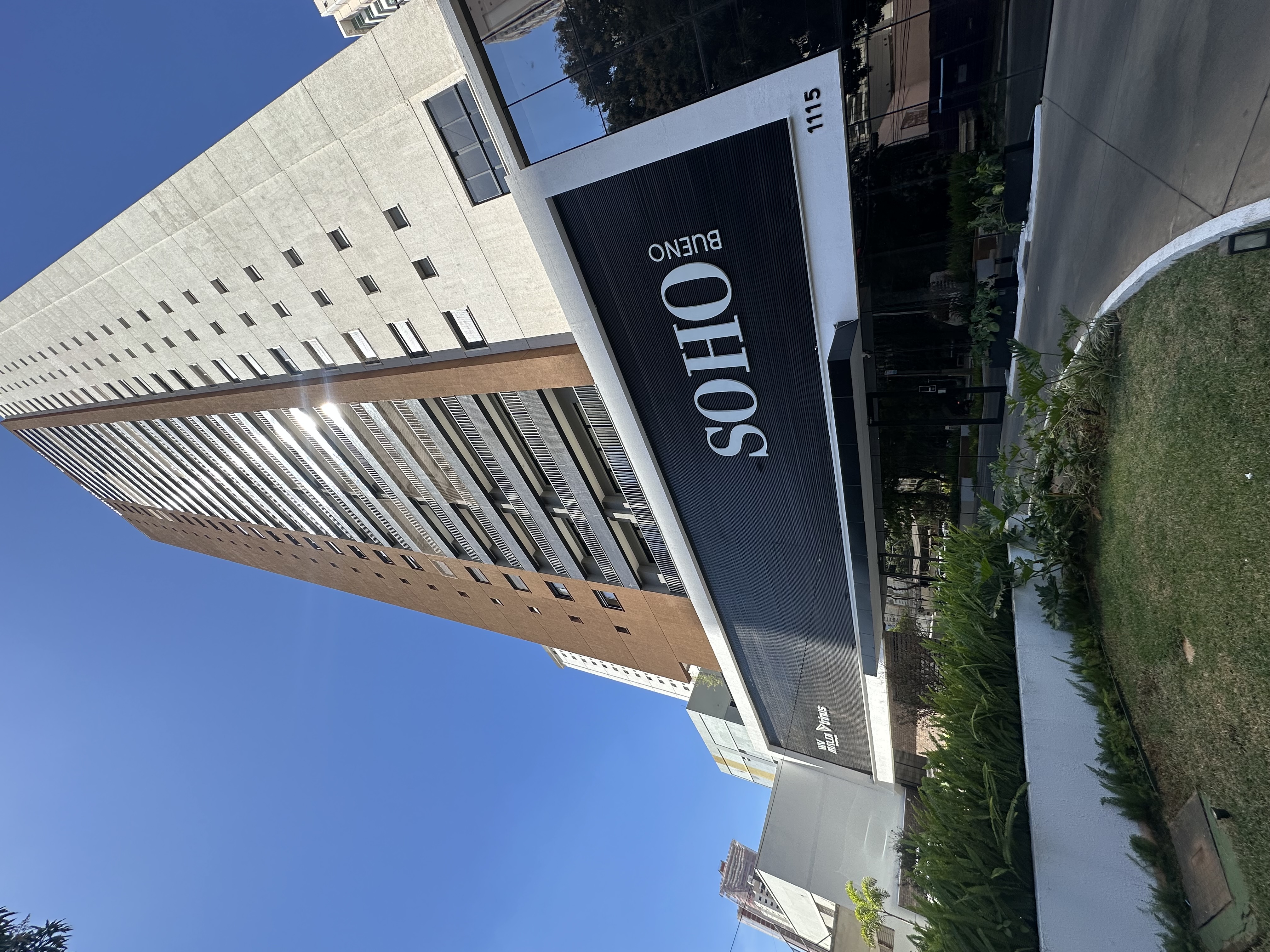 Apartamento de 3 Suítes plenas, setor Bueno