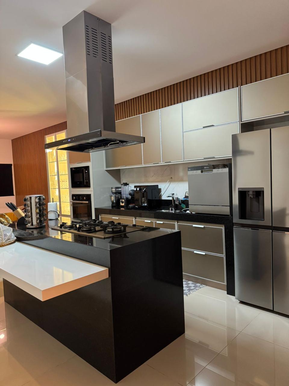 Casa Alto Padrão Próximo ao Passeio das Águas - 10