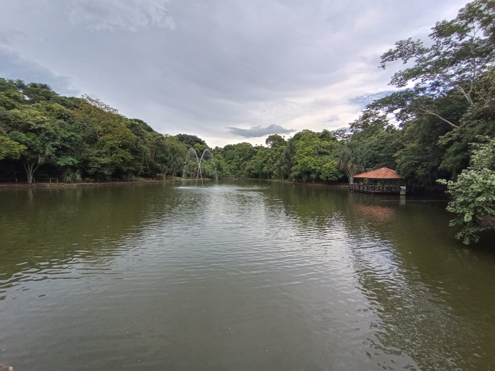 Casa térrea condomínio do Lago - miniatura 18