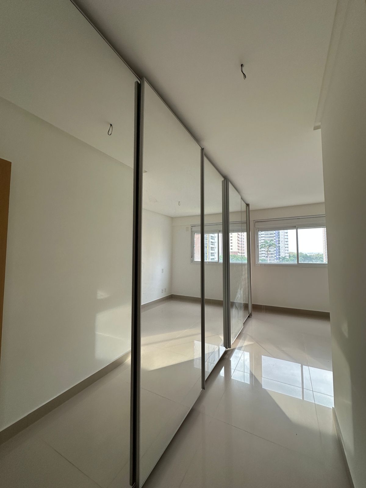 Apartamento setor Bueno, 3 Suítes plenas - 2
